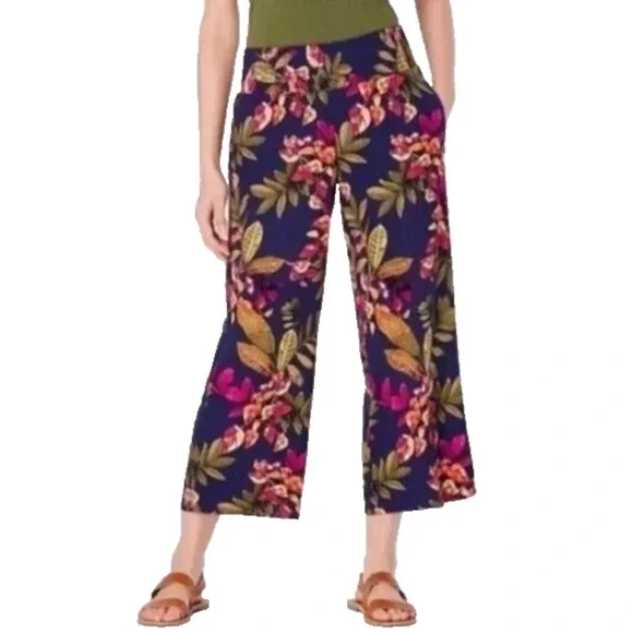 J. Jill Wide Leg Cropped Floral Smocked Pull on Pants M Tropical Vacation Resort - Picture 8 of 8
